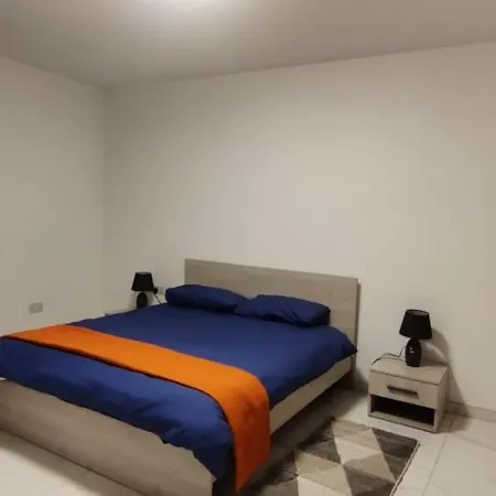 Blu-M Central Qormi Exterior photo